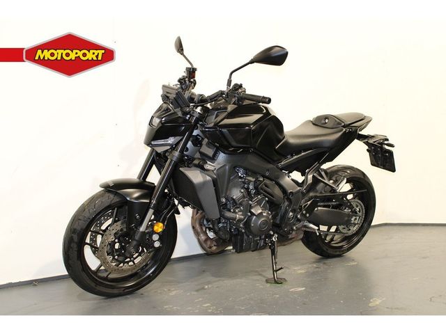 yamaha - mt-09-y-amt