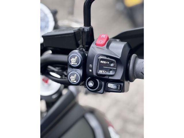 triumph - tiger-800-xca