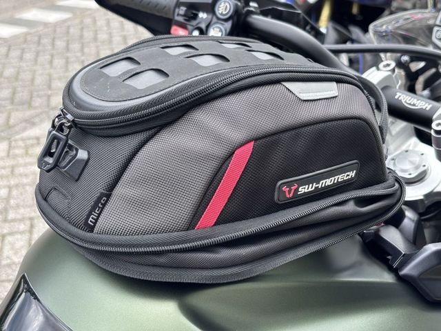 triumph - tiger-800-xca
