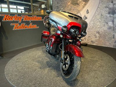 HARLEY-DAVIDSON ELECTRA GLIDE ULTRA SCREAMIN EAGLE CVO FLHTCUSE – foto 2