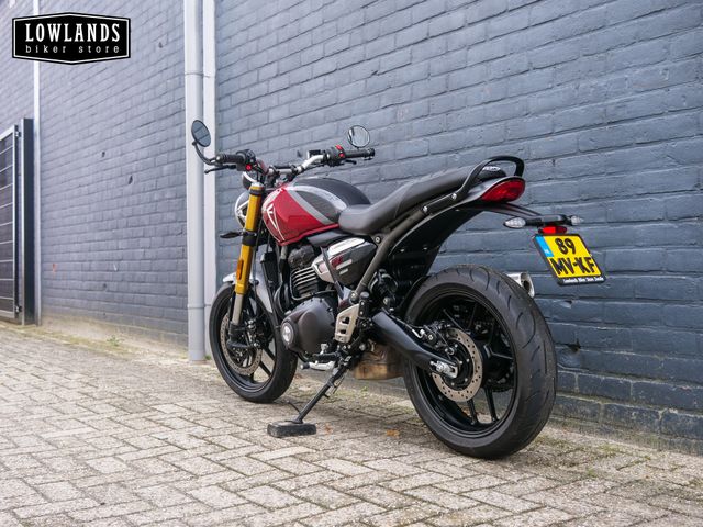 triumph - speed-400
