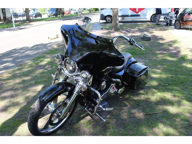 harley-davidson - road-king-classic-flhrc