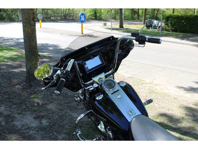 harley-davidson - road-king-classic-flhrc