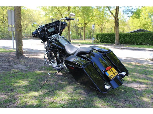 harley-davidson - road-king-classic-flhrc