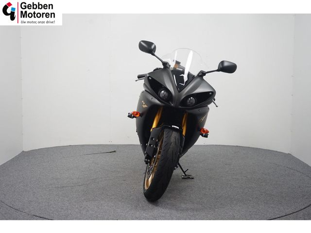 yamaha - yzf-r1