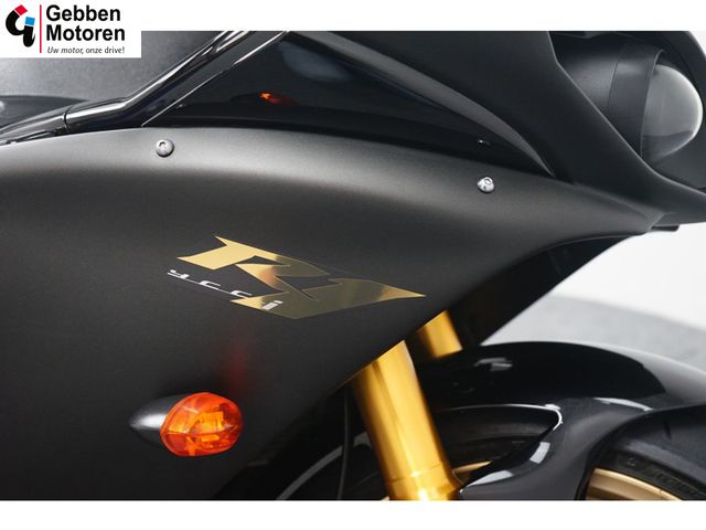 yamaha - yzf-r1