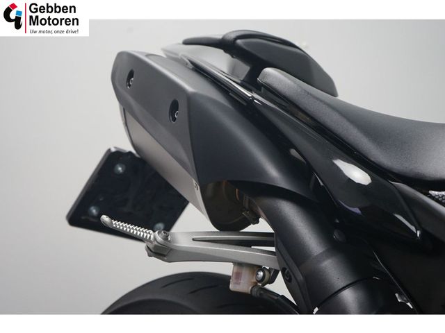 yamaha - yzf-r1