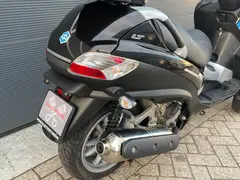 Piaggio MP3 400 LT 2009 occasion – foto 11 van 23