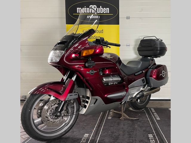 honda - st-1100-pan-european