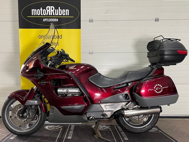 honda - st-1100-pan-european