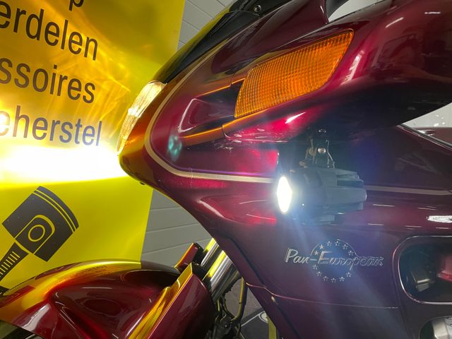 honda - st-1100-pan-european