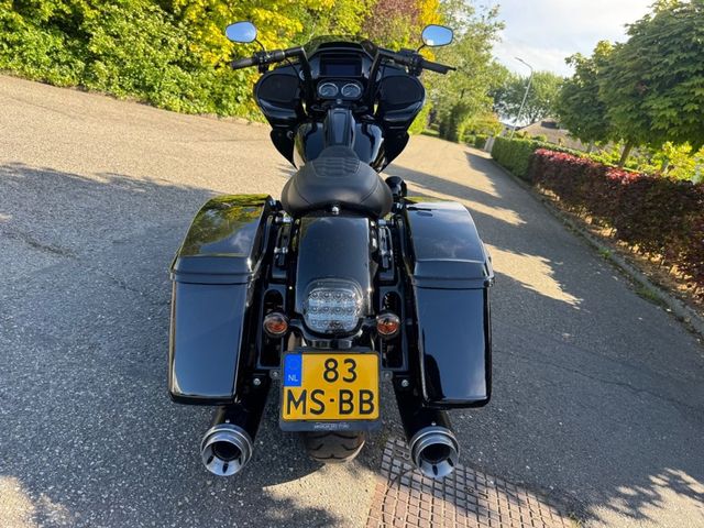 harley-davidson - road-glide-st