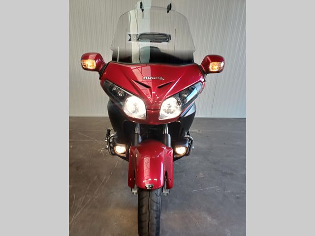 honda - gl-1800-goldwing-abs