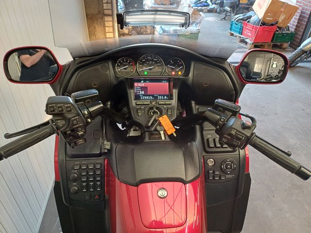 honda - gl-1800-goldwing-abs