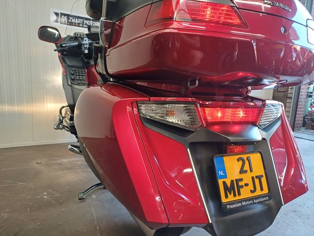 honda - gl-1800-goldwing-abs