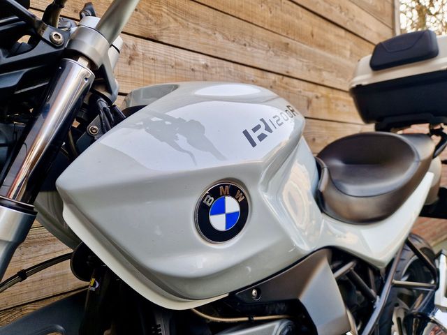 bmw - r-1200-r-abs
