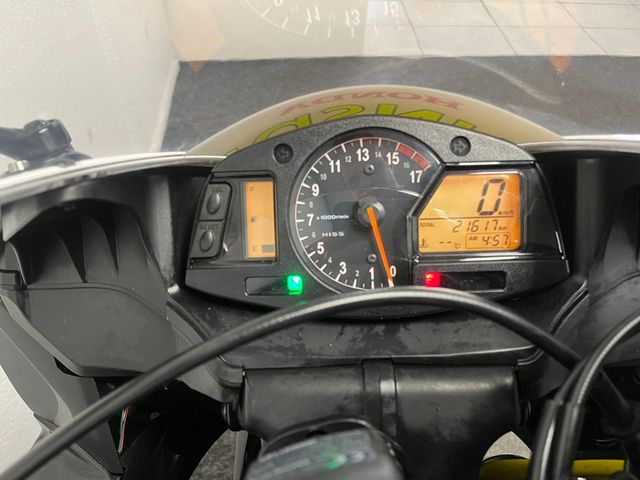 honda - cbr-600-rr