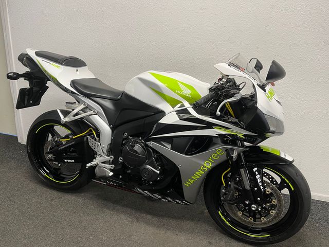 honda - cbr-600-rr