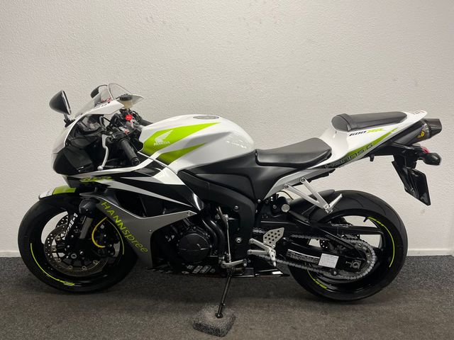 honda - cbr-600-rr