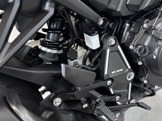 honda - cb-1000-r-black-edition