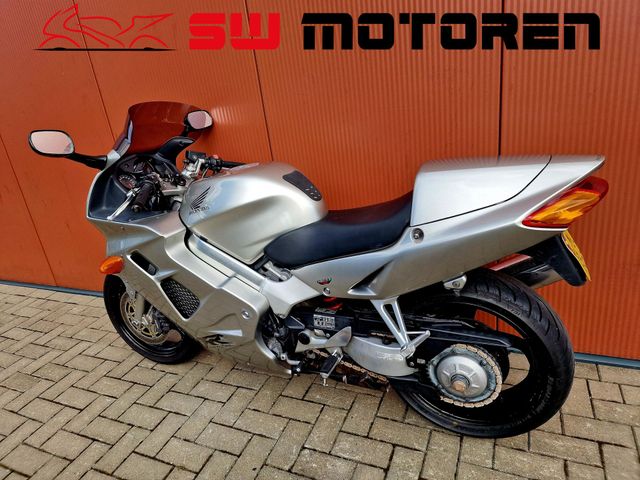 honda - vfr-800-fi
