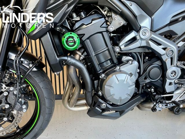 kawasaki - z900