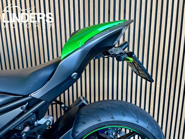 kawasaki - z900