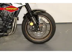 Honda CB 500 Hornet E-Clutch 2026 nieuw – foto 14 van 17