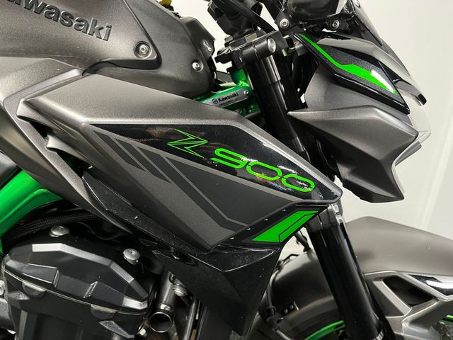 kawasaki - z900