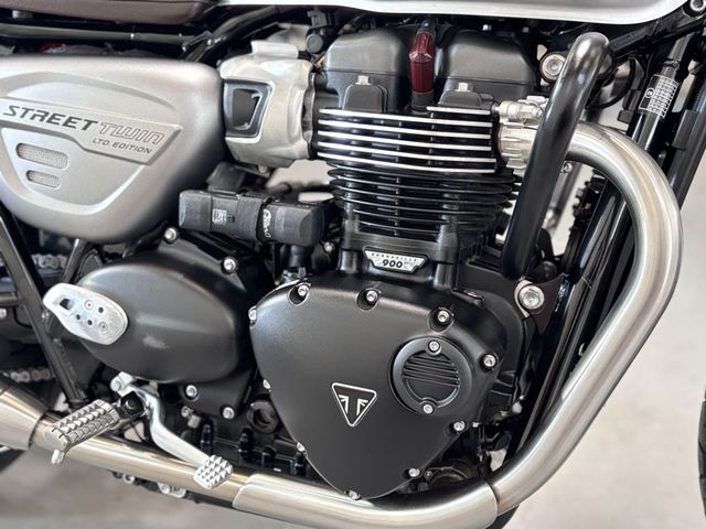 triumph - street-twin