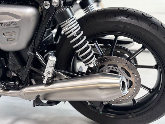 triumph - street-twin