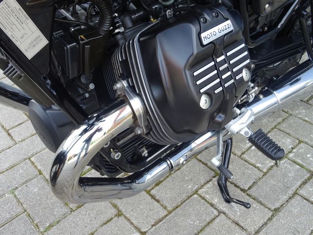 moto-guzzi - v-9-roamer