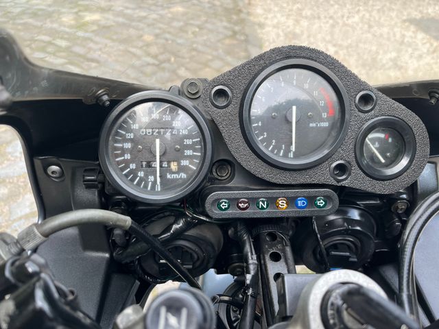 honda - cbr-900-rr-fireblade