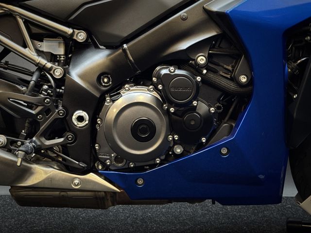 suzuki - gsx-s-1000-gt