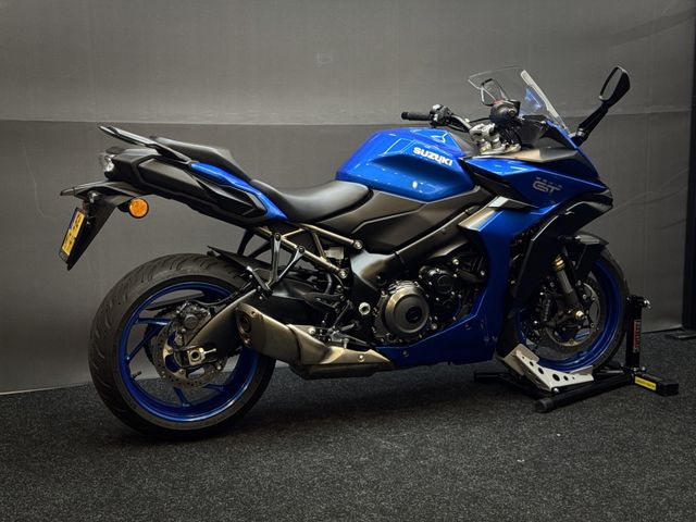 suzuki - gsx-s-1000-gt