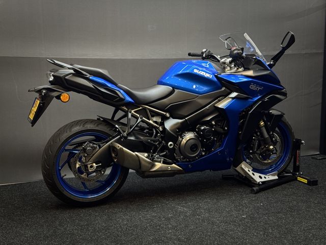 suzuki - gsx-s-1000-gt