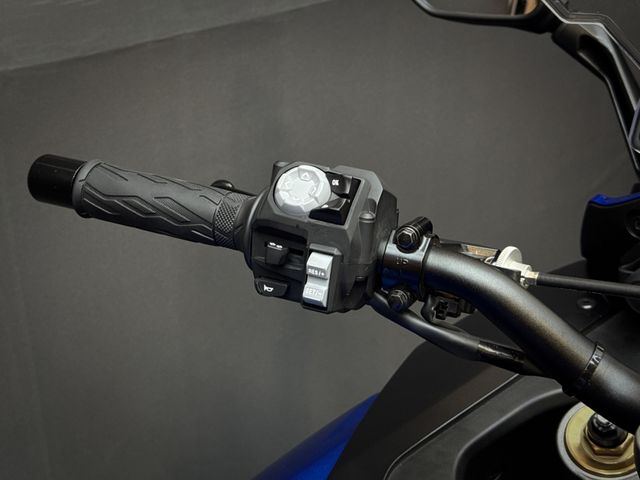 suzuki - gsx-s-1000-gt