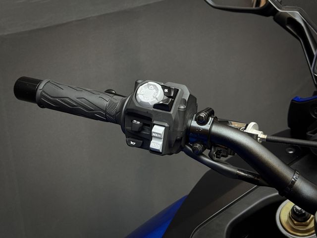 suzuki - gsx-s-1000-gt