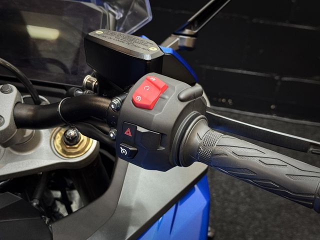 suzuki - gsx-s-1000-gt