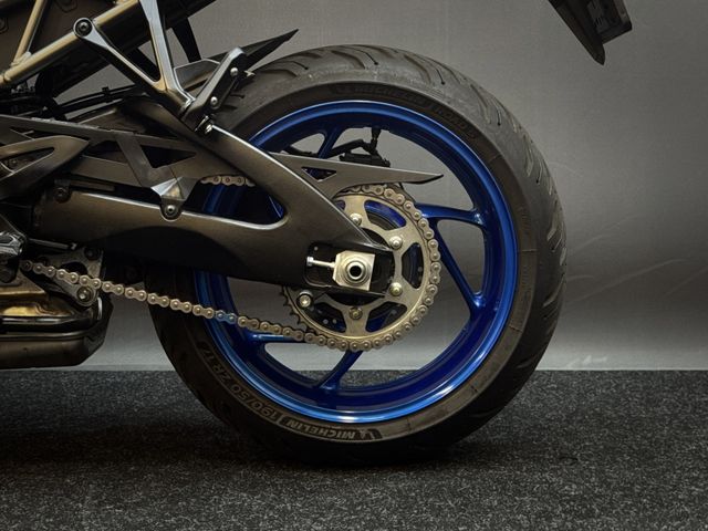 suzuki - gsx-s-1000-gt