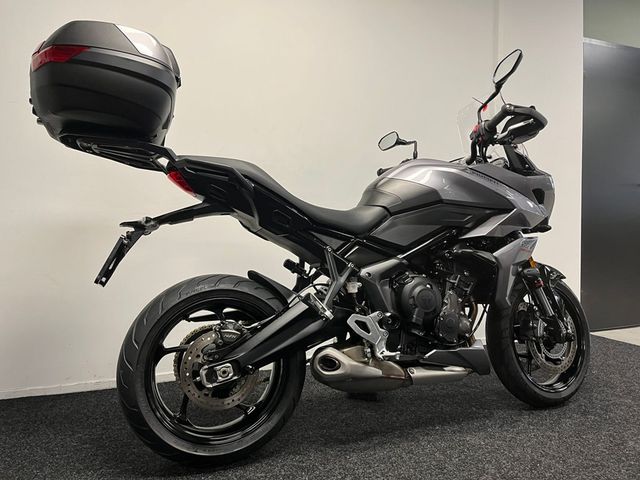 triumph - tiger-sport-660