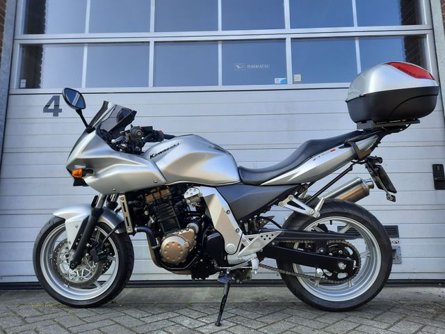 kawasaki - z-750-s
