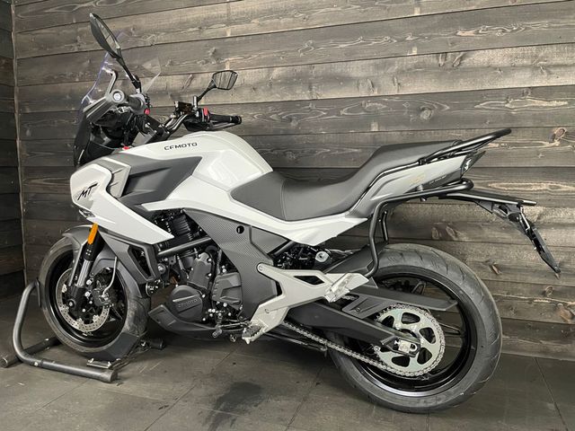 cfmoto - 700-mt