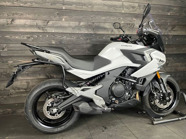 cfmoto - 700-mt