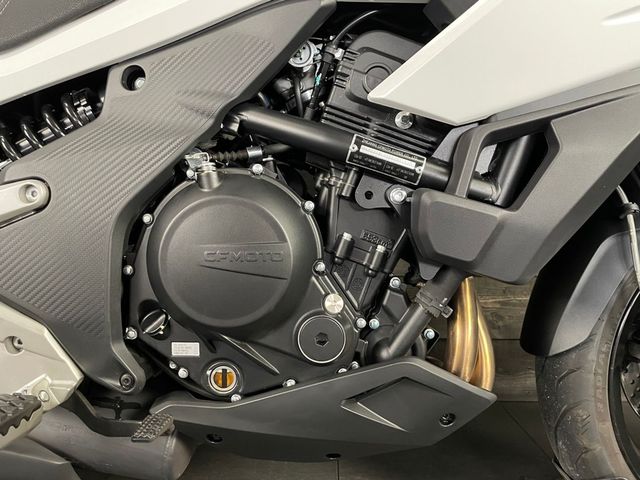 cfmoto - 700-mt