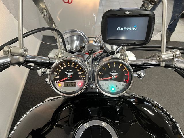 triumph - rocket-iii