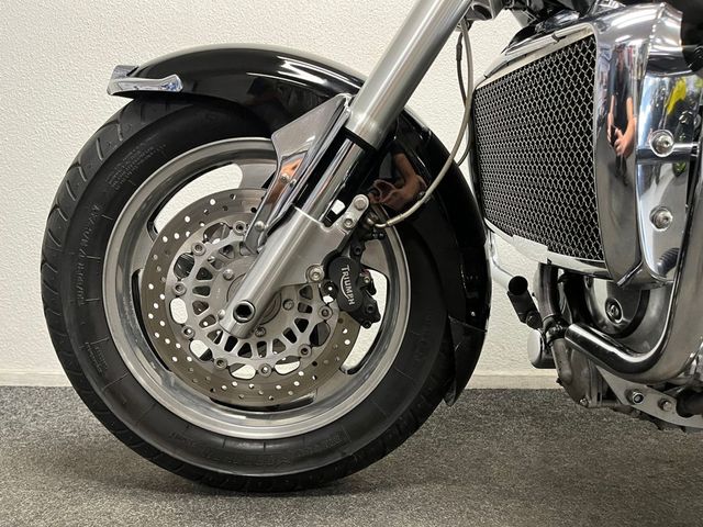 triumph - rocket-iii