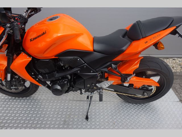 kawasaki - z-750-abs