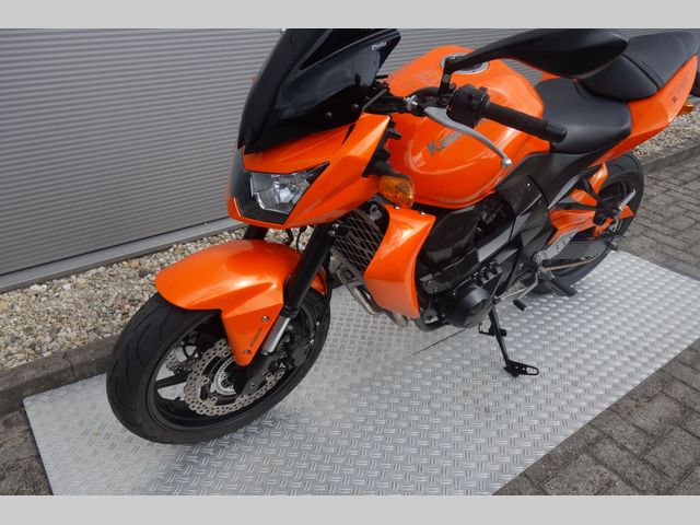 kawasaki - z-750-abs