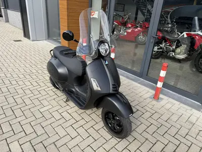 VESPA GTS 300 SUPER – foto 2